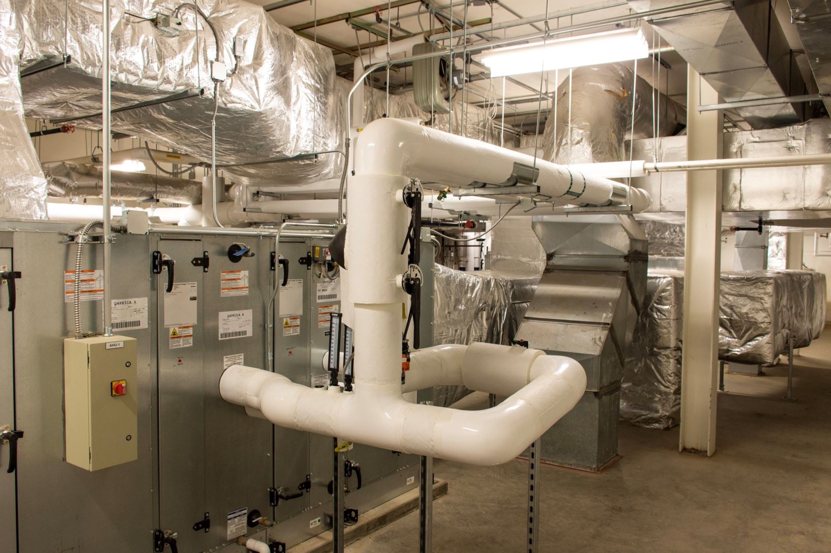 Wells Fargo Bank Photo